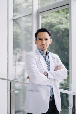 dr. Muhammad Yusuf Hanif, Sp. PD